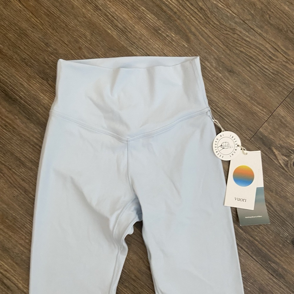VUORI Light Mist Blue All The Form Supersoft Bliss Blend Legging XSMALL NEW! - Picture 4 of 9